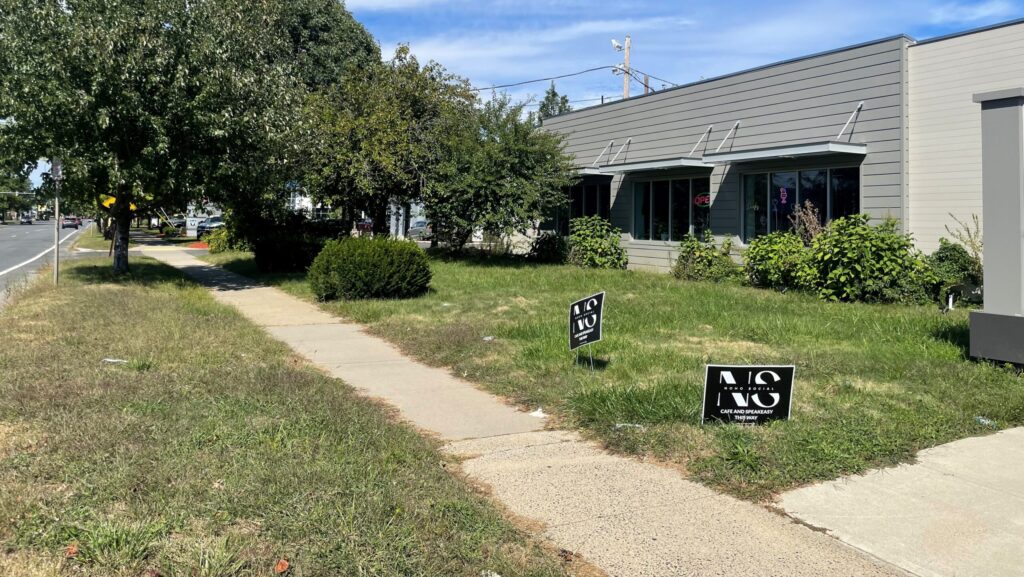 A beautifully cut lawn for a local business.